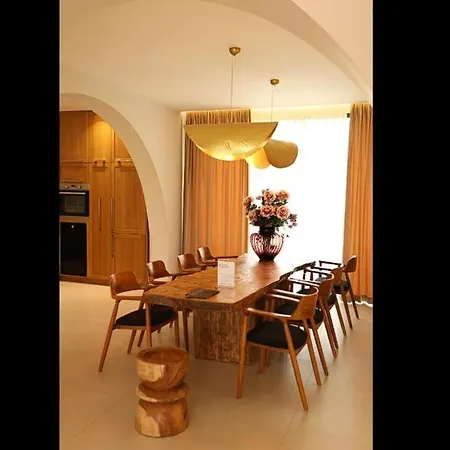 Gasthuis Escape To A Luxurious Private Near Durres! Pjezge