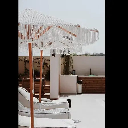 Escape To A Luxurious Private Near Durres!